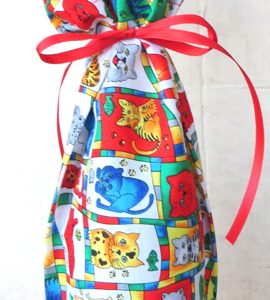Fabric Gift Bottle Bag - Cats in Cubbies