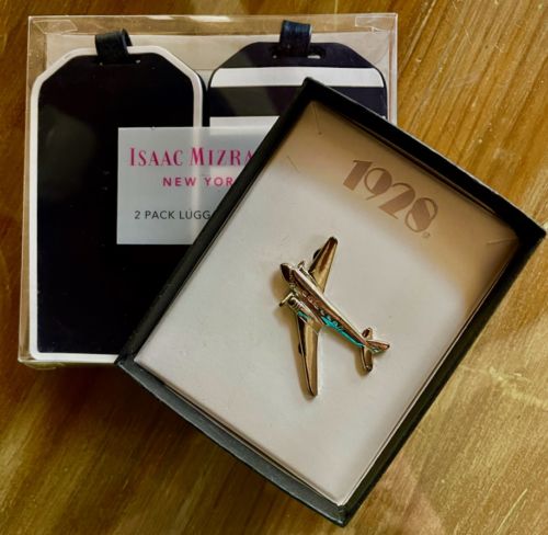 Airplane Pin and Isaac Mizrahi Luggage Tag Set Elayne Boosler s