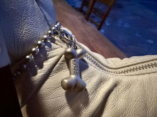 Fuzzy Nation Dog Shoulder Purse - Image 3