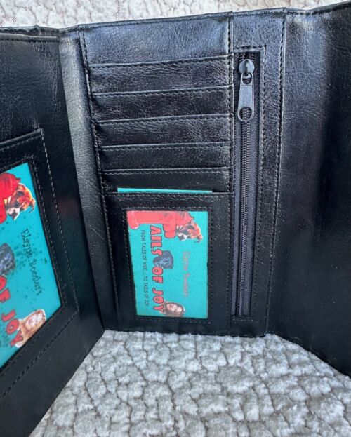 Blingy Happy Puppy Wallet - Image 8