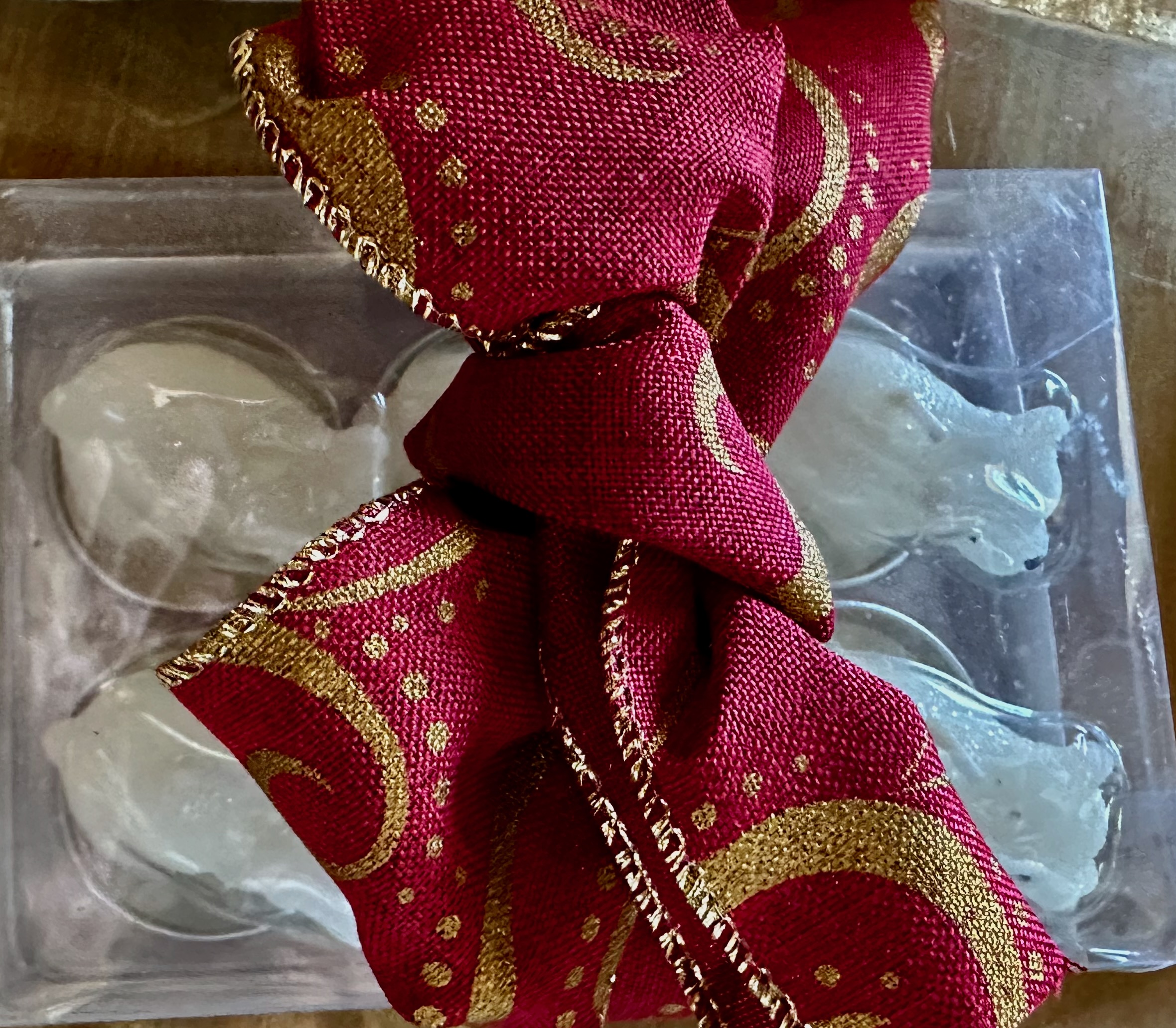 Sparkly Polar Bear Candles from Italy - Image 7