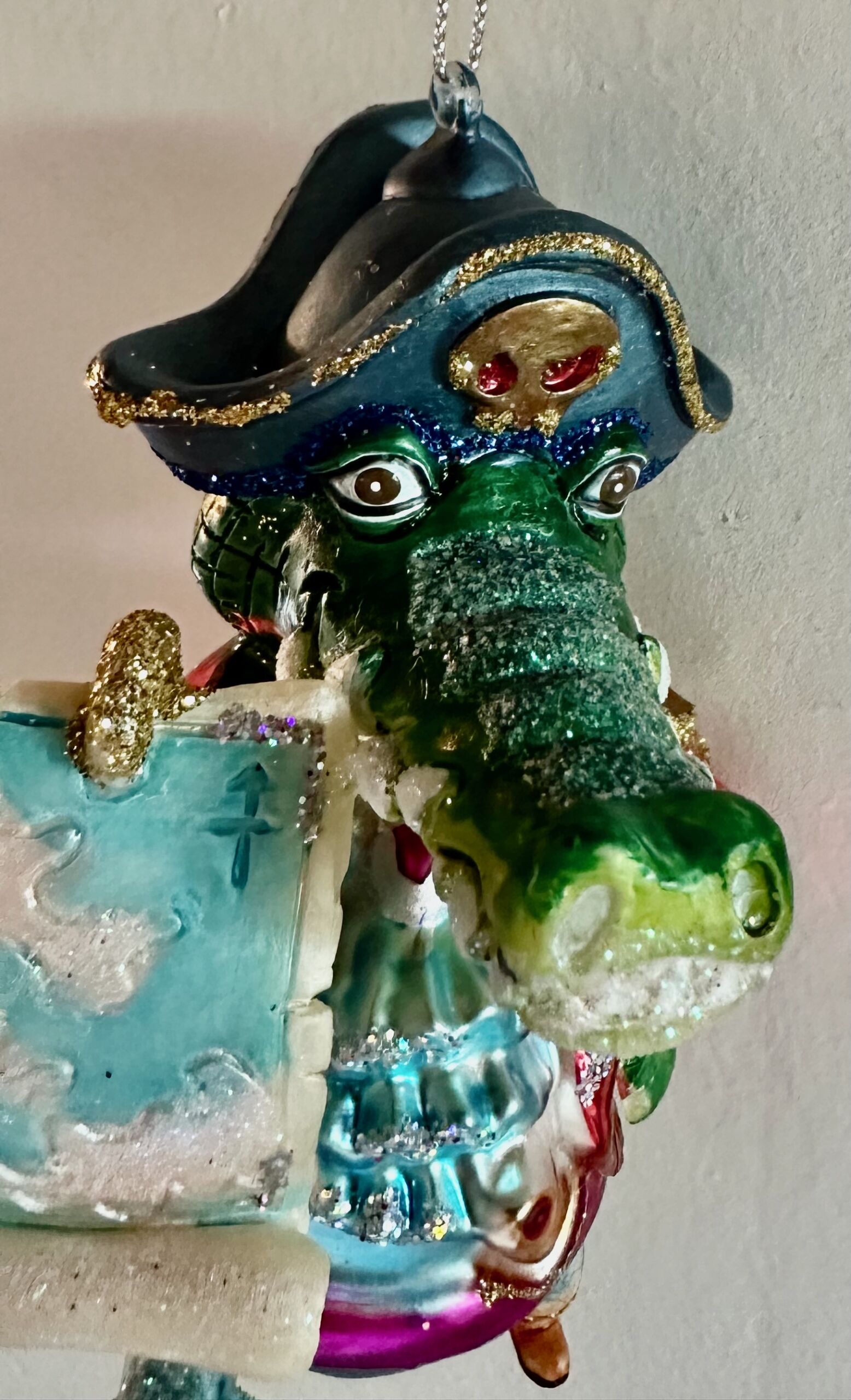 Sparkling Alligator Pirate Ornament Yo Ho Ho - Image 6