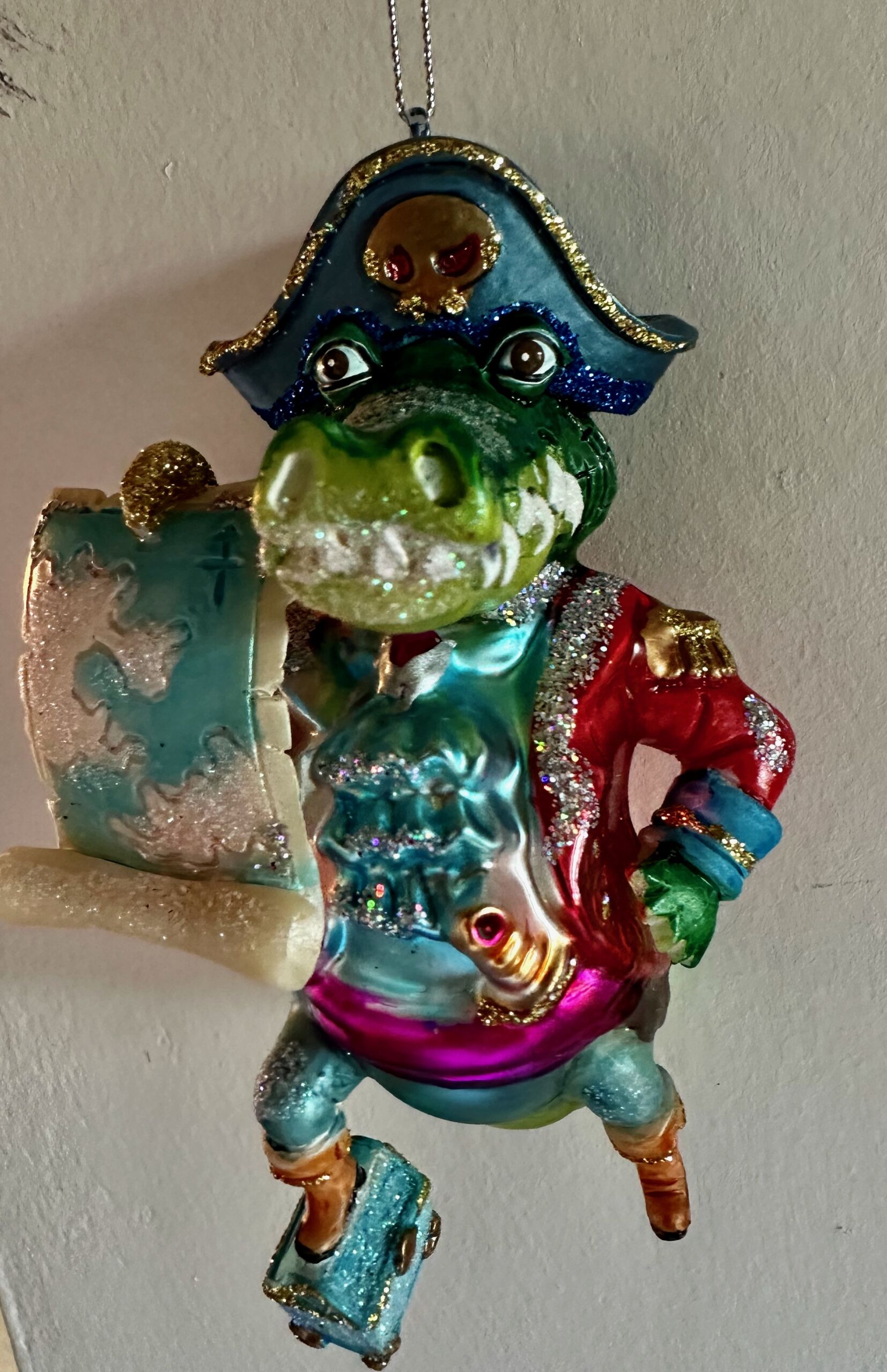 Sparkling Alligator Pirate Ornament Yo Ho Ho - Image 8